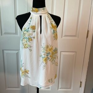 Love 21 top. Floral. Size M